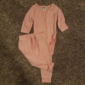 Baby girl shirt and sweatpants set